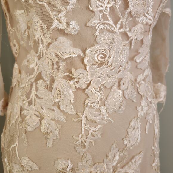 MONTAGE by Mon Cheri Lace Trumpet Nude Gown, Size 12 - Picture 10 of 16